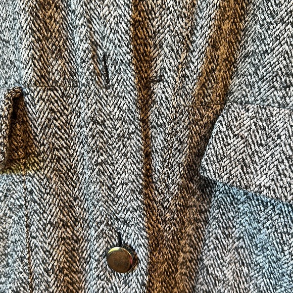 Zara Herringbone Metal Button Down Shacket/Jacket - Picture 3 of 6